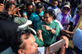 ribuan-orang-meriahkan-jalan-sehat-bareng-amin-di-kota-malang_20231009_005250.jpg