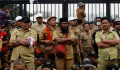 Ribuan Perangkat Desa Gelar Aksi Demo di Depan Gedung DPR RI