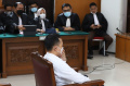 ricky-rizal-jalani-sidang-vonis-di-pn-jaksel_20230214_153415.jpg