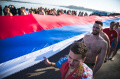 Ritual Berenang di Air Dingin Umat Ortodoks Serbia