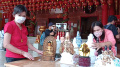 Ritual Mandikan Rupang Dewa-Dewi di Vihara Kwan In Tang Avalokitesvara