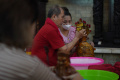 ritual-memandikan-patung-dewa-di-wihara-amurva-bhumi_20230114_141021.jpg