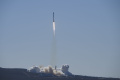 Roket SpaceX Berhasil Meluncurkan Satelit Mata-mata AS