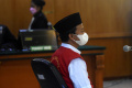 rudapaksa-13-santriwati-herry-wirawan-divonis-bui-seumur-hidup_20220216_024219.jpg