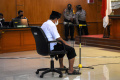 rudapaksa-13-santriwati-herry-wirawan-divonis-bui-seumur-hidup_20220216_024347.jpg