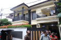Rumah dan Kantor Indrasari Wisnu Wardhana di Geledah