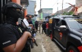 Rumah Tersangka Bom Bunuh Diri Makassar Digeledah Polisi