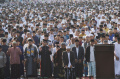 salat-idul-fitri-1445-h-di-depan-gereja-koinonia-jatinegara_20240410_093030.jpg