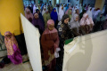salat-tarawih-perdana-di-masjid-raya-bandung_20240312_062819.jpg