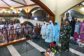Salat Tarawih Pertama di Masjid Pusdai Jabar