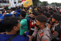 Saling Dorong Warnai Demo Mahasiswa di Patung Kuda