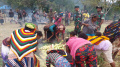 satgas-pamtas-yonif-raider-142kj-ikut-gelar-bakar-batu_20220930_101655.jpg