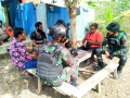 satgas-yonif-raider-142kj-dengan-masyarakat-papua_20230102_143959.jpg
