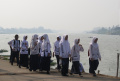 Selama Berkabut Sekolah Masuk Pukul 09.00 pagi