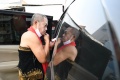 seniman-ludruk-blusukan-pasar-ajak-warga-disiplin-bermasker_20200806_001318.jpg