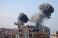 Serangan Balik Israel Bumi Hanguskan Kota Gaza