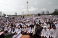 Shalat Jumat Aksi Damai 212 di Monas