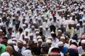 Shalat Jumat Aksi Damai 212 di Monas