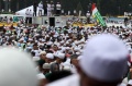 Shalat Jumat Aksi Damai 212 di Monas