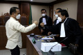 Sidang Dakwaan Penyuap Bupati Langkat
