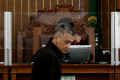 Sidang Lanjutan Hendra Kurniawan dan Agus Nurpatria