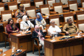 Sidang Paripurna DPR Pengesahan Anggota KPI