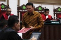 Ahok Sampaikan Nota Pembelaannya Terhadap Dugaan Penistaan Agama