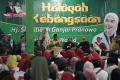siti-atikoh-ganjar-ajak-masyarakat-gunakan-hak-pilih_20240124_232729.jpg