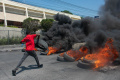 situasi-haiti-masih-mencekam-usai-pengunduran-pm-ariel-henry_20240314_105104.jpg