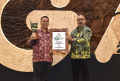 smartfren-raih-indonesia-green-awards-2024-dengan-program-esim-d_20240120_013511.jpg