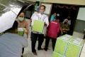 smp-it-papn-semarang-bagi-bagi-sembako-terdampak-covid-19_20200502_153245.jpg