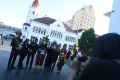 sosialisasi-pilkada-jawa-timur-di-kawasan-kota-lama-surabaya_20240823_215945.jpg