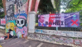 spanduk-desak-kpk-usut-mafia-tambang_20240306_184329.jpg