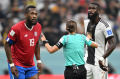 Stephanie Frappart Saat Memimpin Pertandingan Piala Dunia 2022