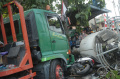suasana-lokasi-kecelakaan-maut-truk-kontainer_20220831_175214.jpg