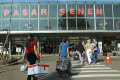 suasana-stasiun-pasar-senen-h-2-lebaran_20240408_181551.jpg