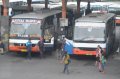 Suasana Terminal Bus Purabaya Sidoarjo Pascakenaikan BBM