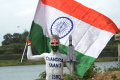 suka-cita-sambut-pendaratan-pesawat-antariksa-india-di-bulan_20230824_173745.jpg