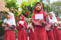 Surat Cinta dan Puisi untuk Ibu Inggit Garnasih