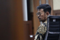 syahrul-yasin-limpo-dituntut-12-tahun-penjara_20240628_193926.jpg