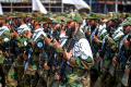 taliban-pamerkan-alutsista-peninggalan-as_20240816_075715.jpg