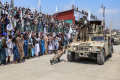 taliban-pamerkan-alutsista-peninggalan-as_20240816_080334.jpg