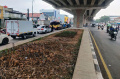 taman-di-bawah-flyover-kopo-tidak-terawat_20230130_175731.jpg