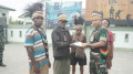 Tarian Adat Papua Lepas Personel Satgas Yonif 126/KC