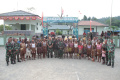 Tarian Adat Papua Lepas Personel Satgas Yonif 126/KC