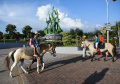 tempat-wisata-murah-di-kota-surabaya_20240414_215557.jpg