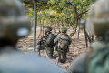 Tentara Israel Mendekati Jantung Gaza