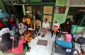 Terapi Pijat Kejut Listrik di Markas Koramil Sukaraja