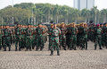 tni-polri-gelar-pasukan-pengamanan-pemilu-2024-di-monas_20231017_161057.jpg