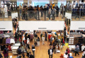 toko-uniqlo-indonesia-berkonsep-baru-hadir-di-bandung_20221028_235513.jpg
